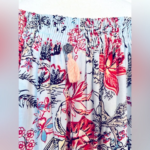 Z&L Europe Floral Print Dress. Size Small. EUC - Picture 13 of 14